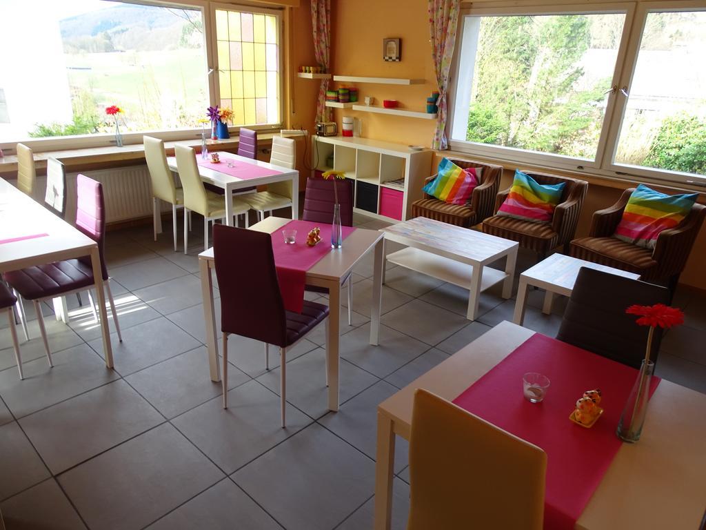 Familie Hotel Kameleon Elleringhausen Экстерьер фото