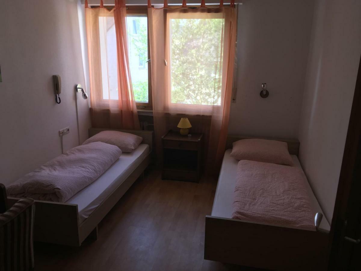 Familie Hotel Kameleon Elleringhausen Экстерьер фото