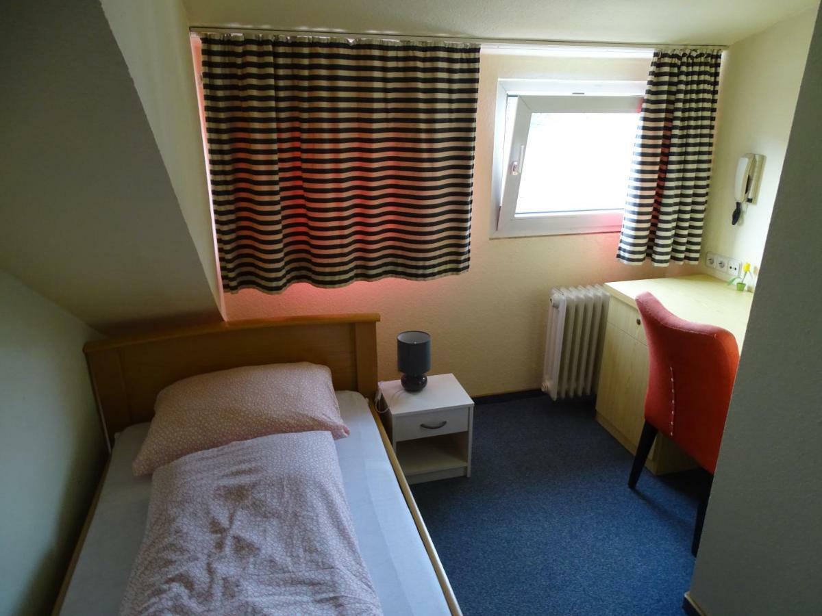 Familie Hotel Kameleon Elleringhausen Экстерьер фото